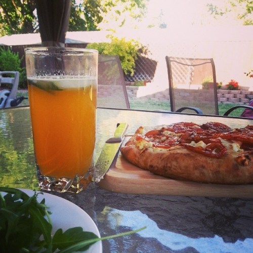 Holy Smackerel Pizza and Beer